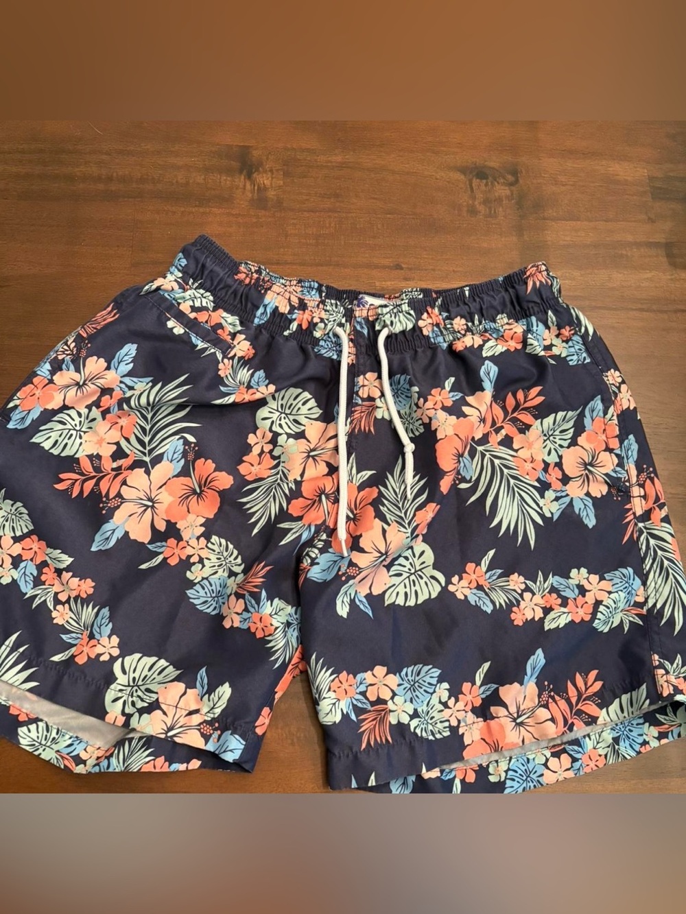 Men’s Sz M Trunks brand swimsuit trunks tropical print